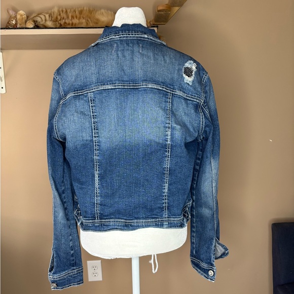 Classic Distressed Blue Denim Jacket - Picture 2 of 6